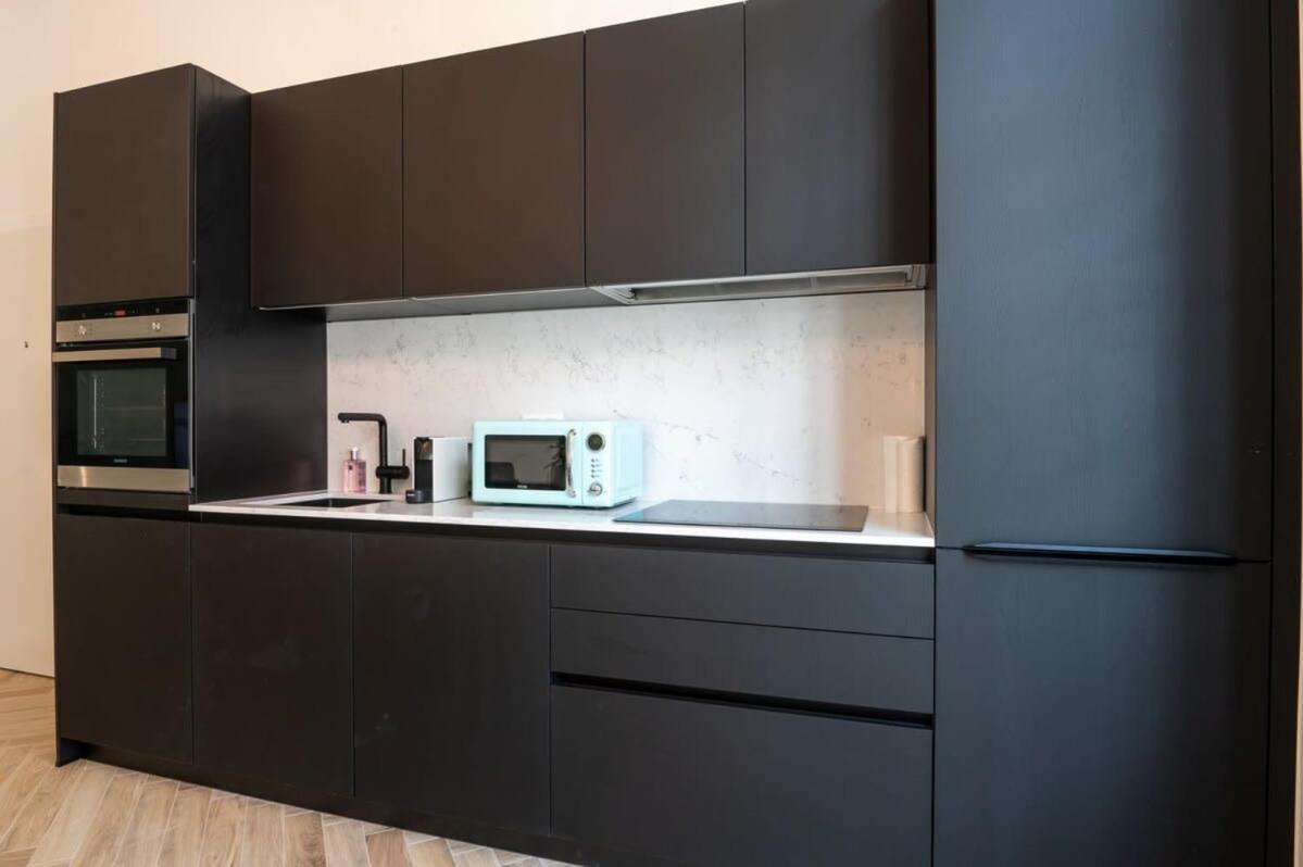 Beautiful Renovated Apartment In An Authentic Building Ostend Exterior photo